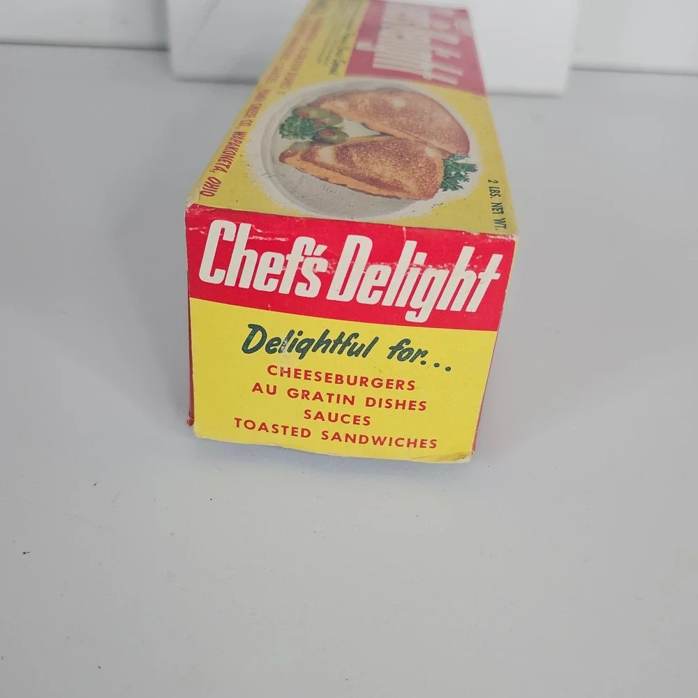Vintage Fisher Cheese Co. Chef's Delight Empty Cardboard 2‎ lb Cheese Box